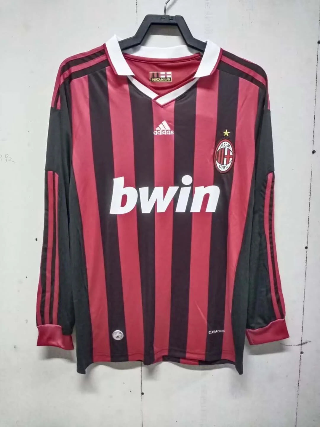 2009/2010 Retro Long Sleeve AC Milan Home Football Shirt 1:1 Thai Quality