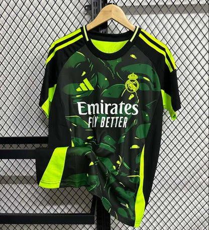 2024/2025 Real Madrid Training Wear Green Football Shirt 1:1 Thai Quality