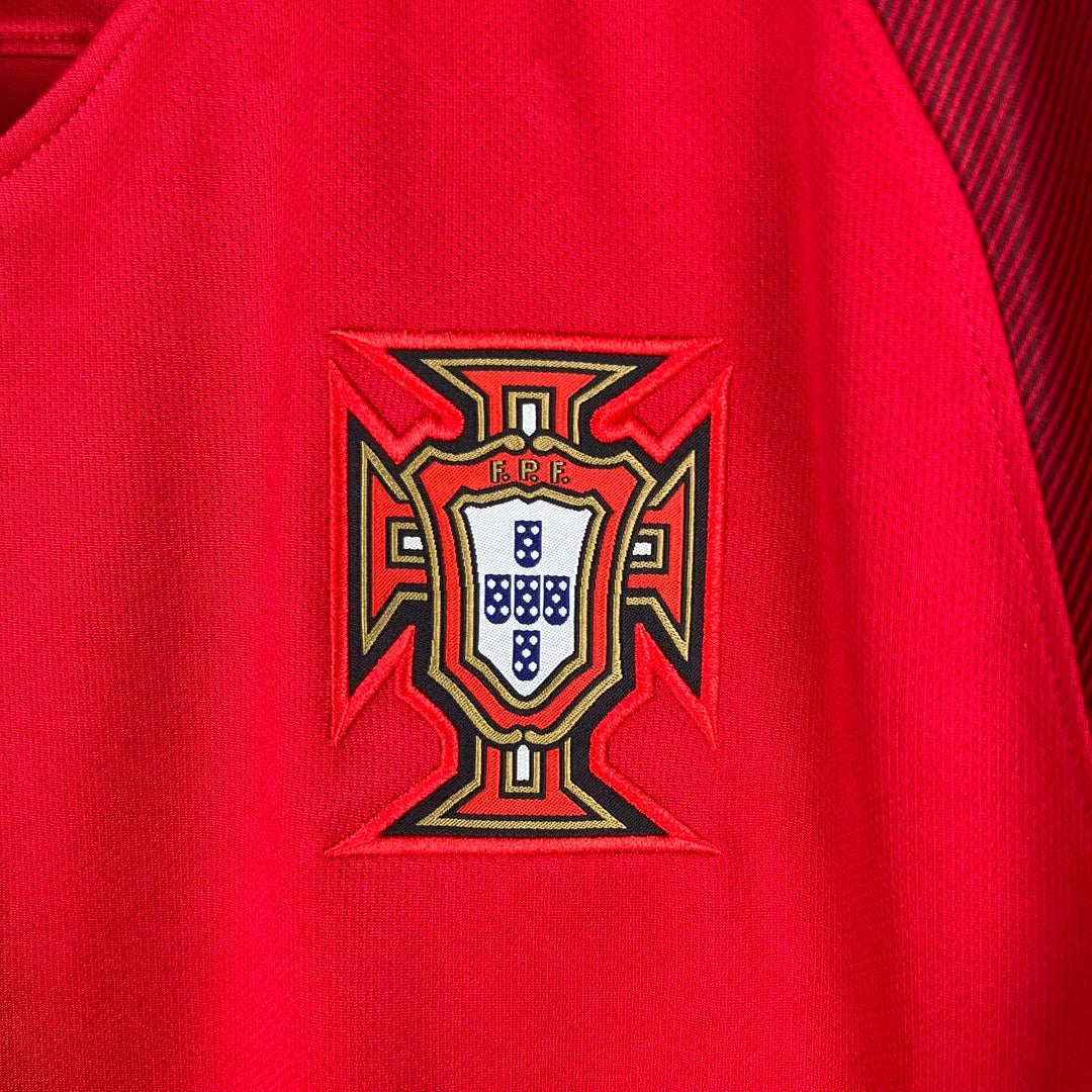 2016 Retro Long Sleeve Portugal Home Football Shirt 1:1 Thai Quality