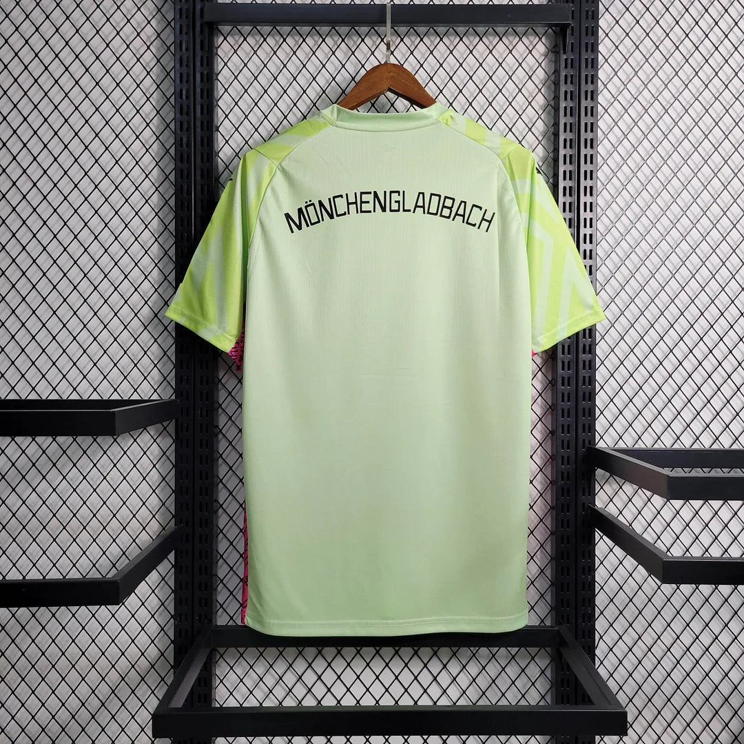 2023/2024 Borussia Mönchengladbach Goalkeeper Fluorescent Green Football Jersey 1:1 Thai Quality