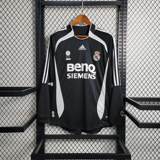 2006/2007 Retro Long Sleeve Real Madrid Away