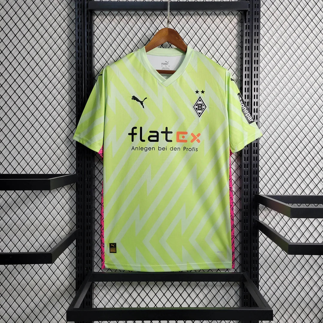 2023/2024 Borussia Mönchengladbach Goalkeeper Fluorescent Green Football Jersey 1:1 Thai Quality